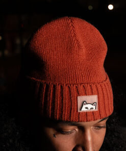 Alternative view of Peeking Beanie (Burnt Orange)