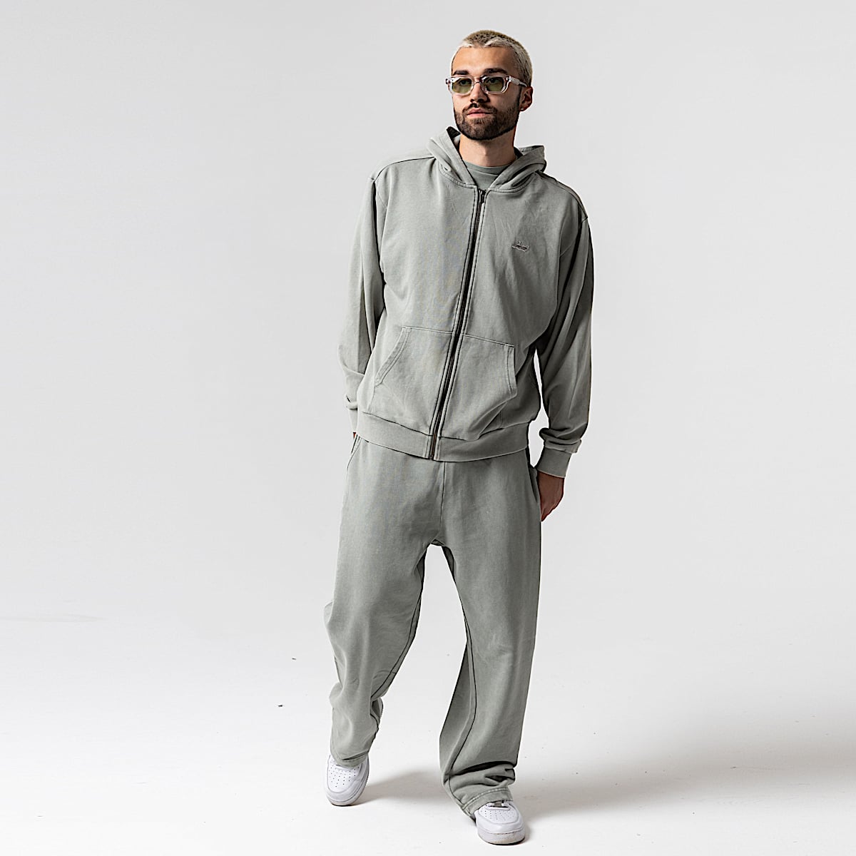 Castanza Zip Up Hoodie (Sage Vintage Wash) - Image 5