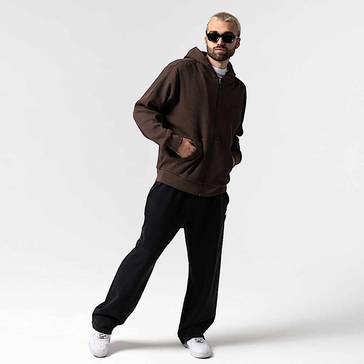 Castanza Waffle Knit Zip Up Hoodie (Brown) - Image 6